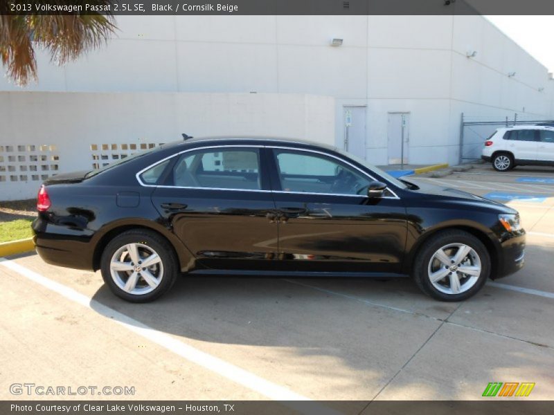 Black / Cornsilk Beige 2013 Volkswagen Passat 2.5L SE