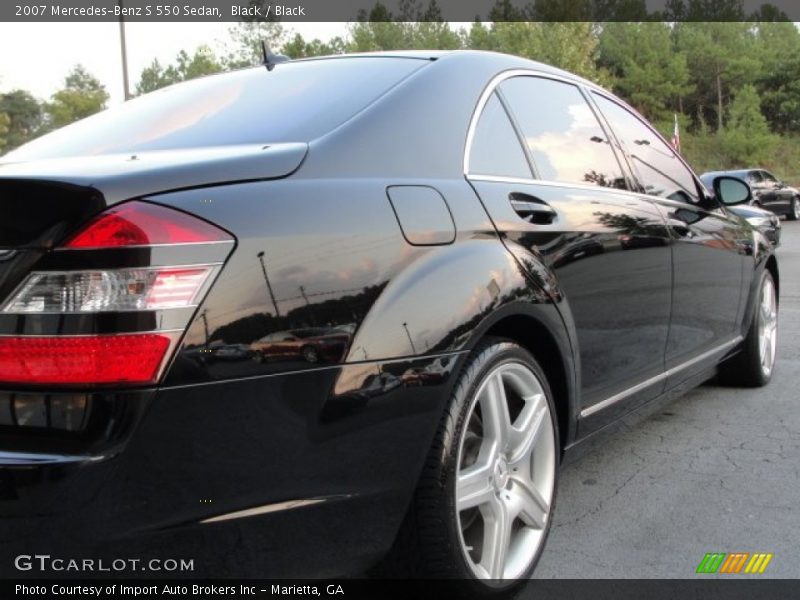 Black / Black 2007 Mercedes-Benz S 550 Sedan