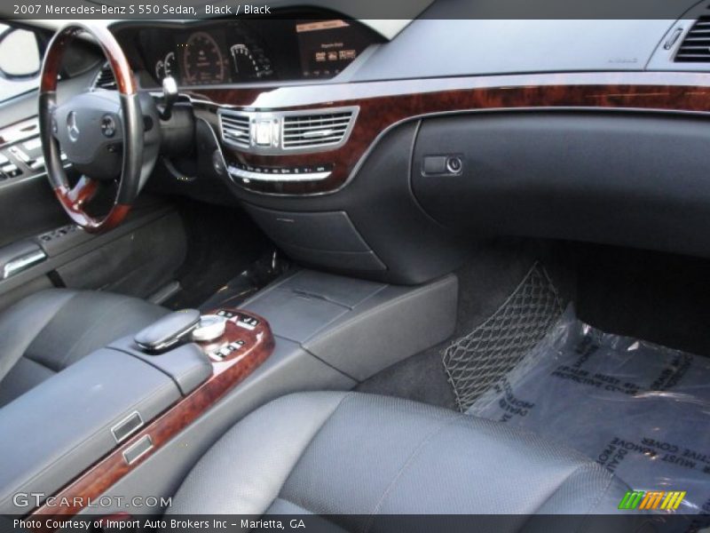Black / Black 2007 Mercedes-Benz S 550 Sedan