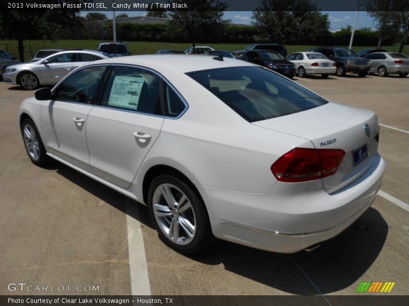 Candy White / Titan Black 2013 Volkswagen Passat TDI SEL