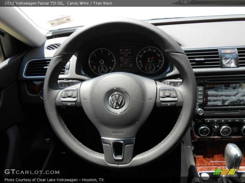 Candy White / Titan Black 2013 Volkswagen Passat TDI SEL