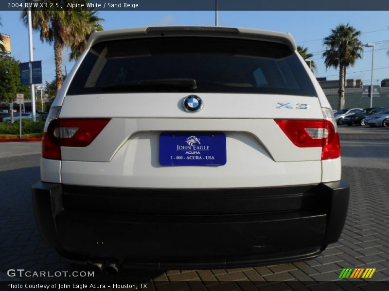 Alpine White / Sand Beige 2004 BMW X3 2.5i