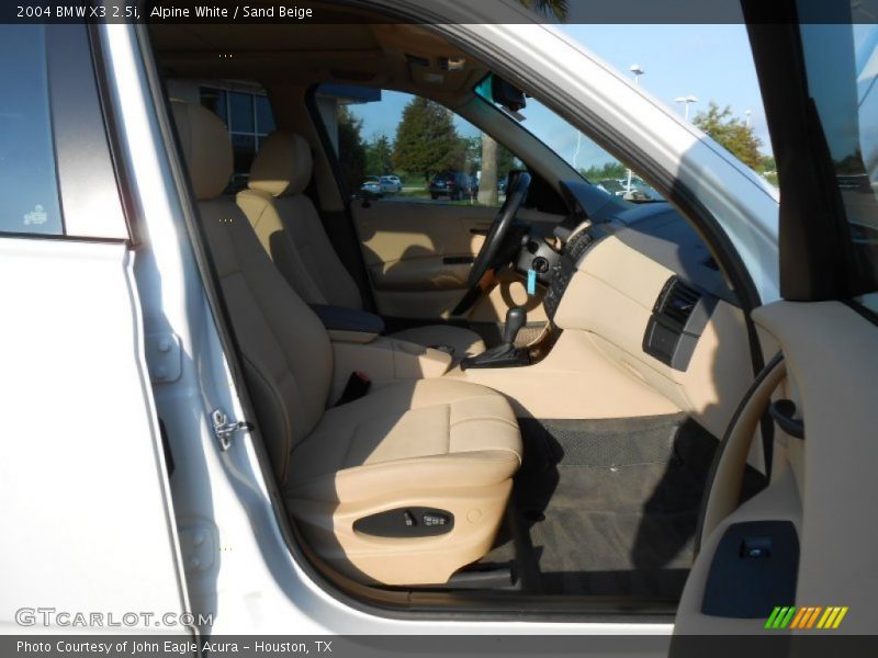 Alpine White / Sand Beige 2004 BMW X3 2.5i