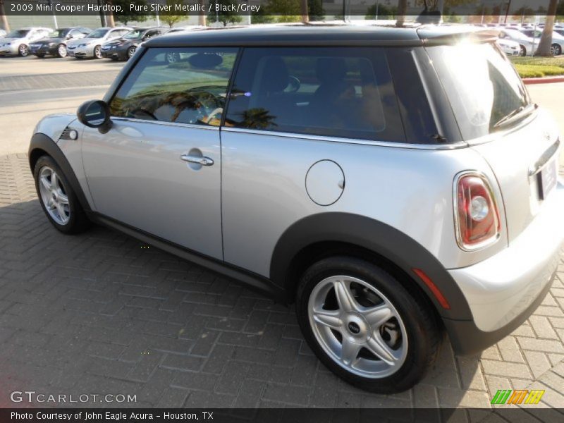 Pure Silver Metallic / Black/Grey 2009 Mini Cooper Hardtop