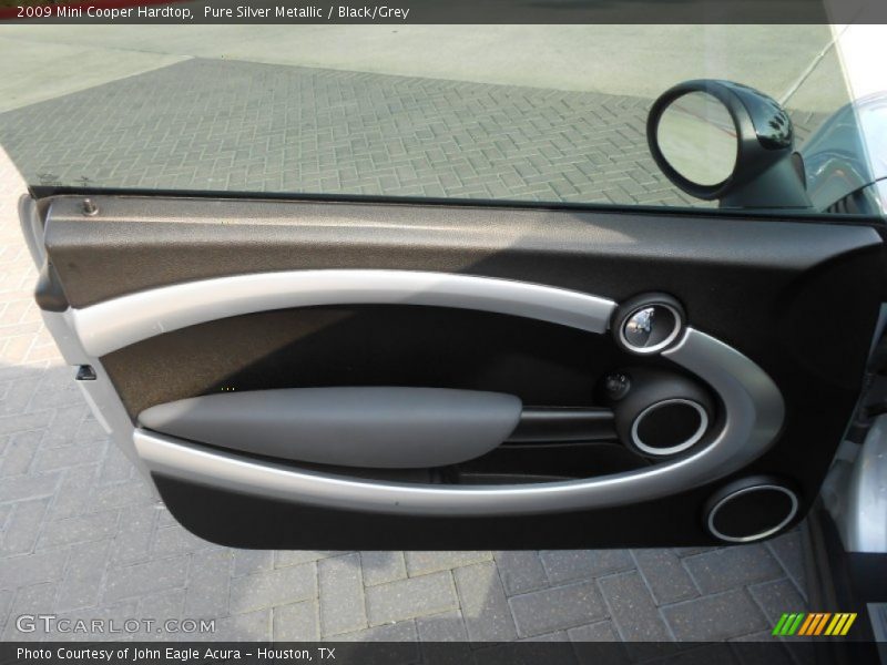 Pure Silver Metallic / Black/Grey 2009 Mini Cooper Hardtop