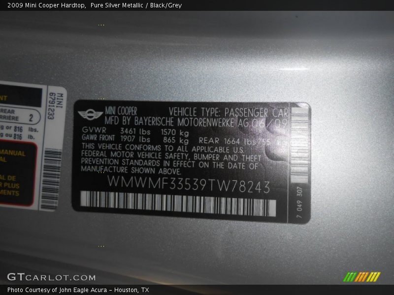 Pure Silver Metallic / Black/Grey 2009 Mini Cooper Hardtop