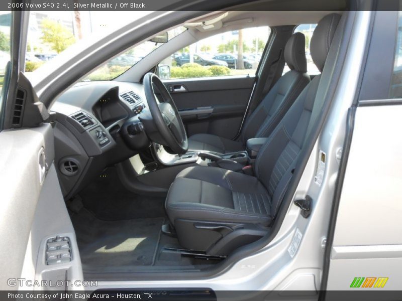 Silver Metallic / Off Black 2006 Volvo S40 2.4i