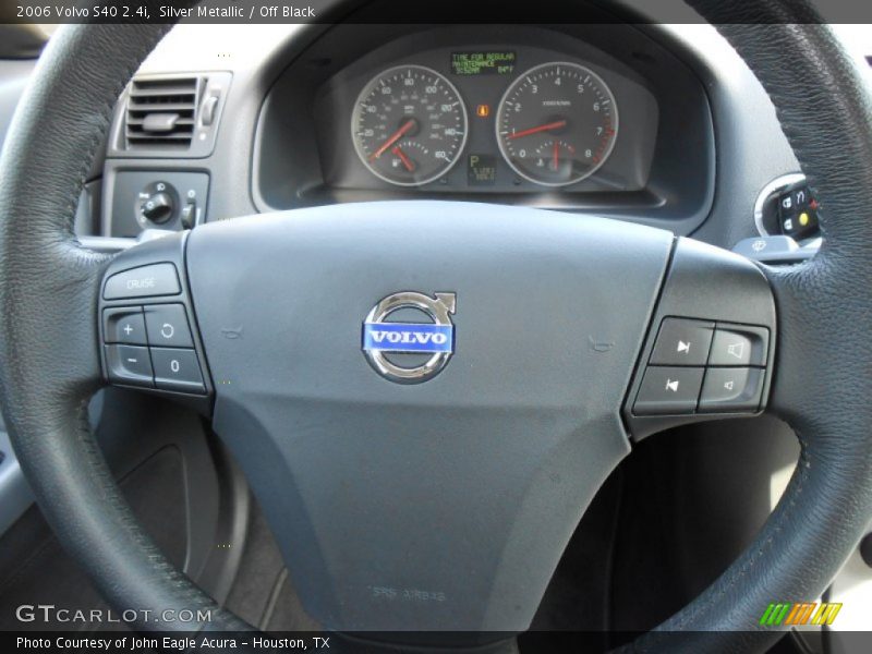 Silver Metallic / Off Black 2006 Volvo S40 2.4i