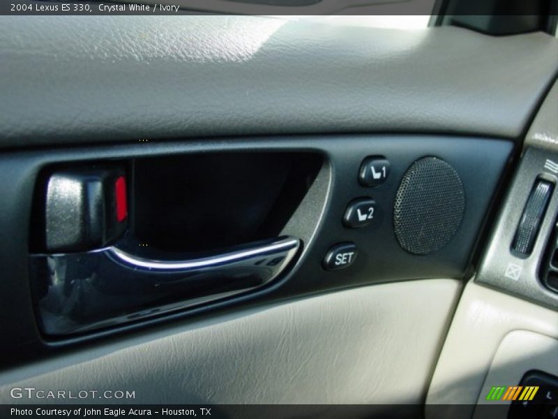 Crystal White / Ivory 2004 Lexus ES 330
