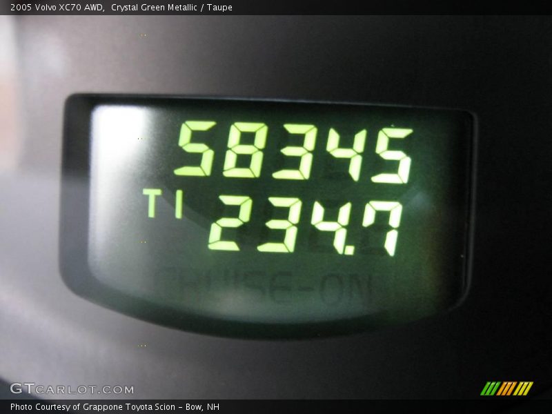 Crystal Green Metallic / Taupe 2005 Volvo XC70 AWD