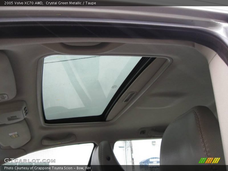 Crystal Green Metallic / Taupe 2005 Volvo XC70 AWD