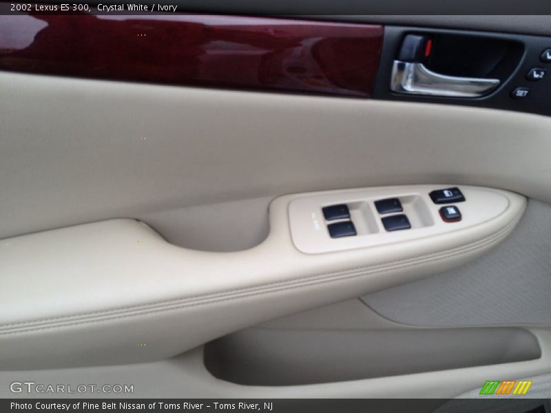 Crystal White / Ivory 2002 Lexus ES 300