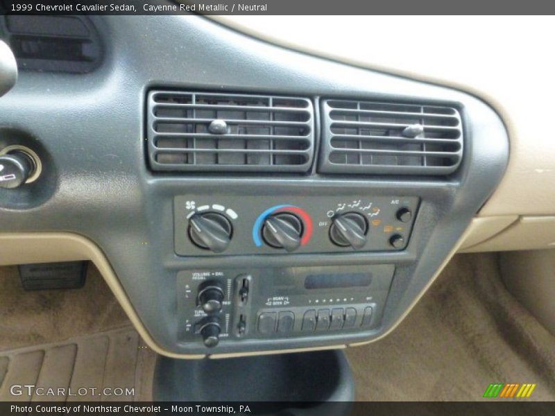 Controls of 1999 Cavalier Sedan