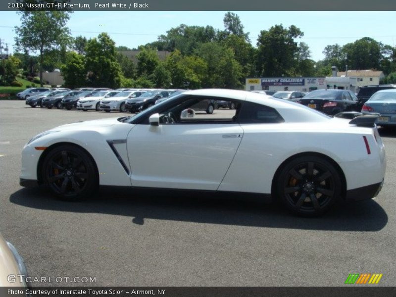 Pearl White / Black 2010 Nissan GT-R Premium