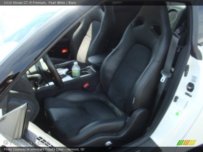 Pearl White / Black 2010 Nissan GT-R Premium