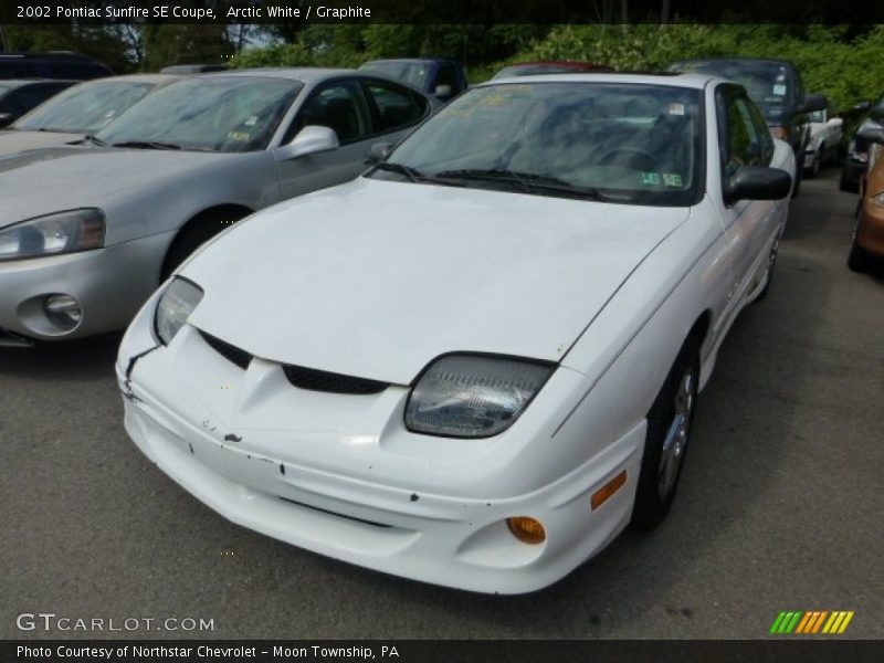 Arctic White / Graphite 2002 Pontiac Sunfire SE Coupe