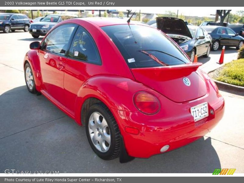 Uni Red / Grey 2003 Volkswagen New Beetle GLS TDI Coupe