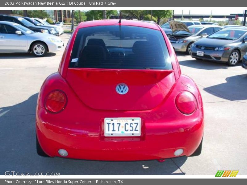 Uni Red / Grey 2003 Volkswagen New Beetle GLS TDI Coupe