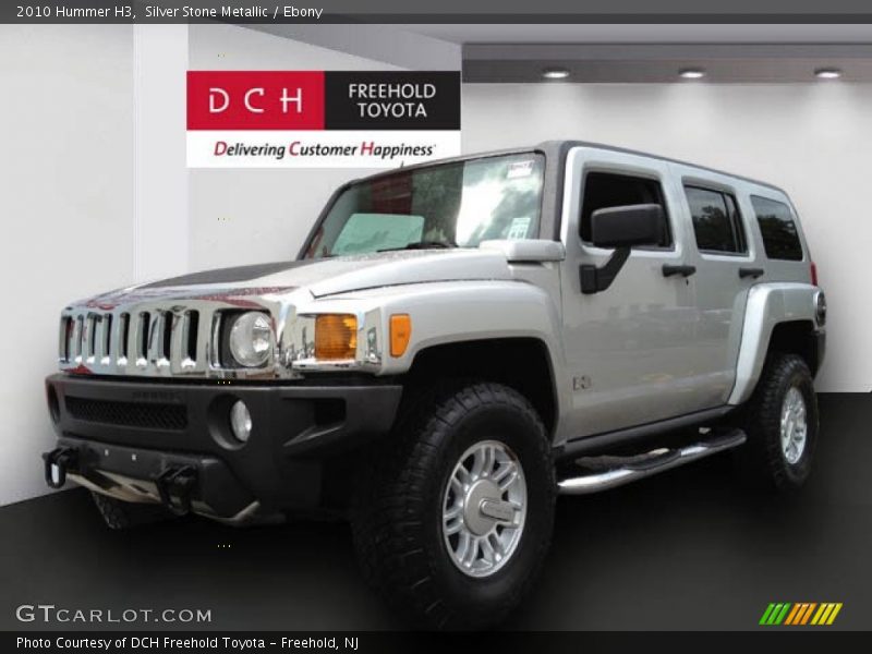 Silver Stone Metallic / Ebony 2010 Hummer H3