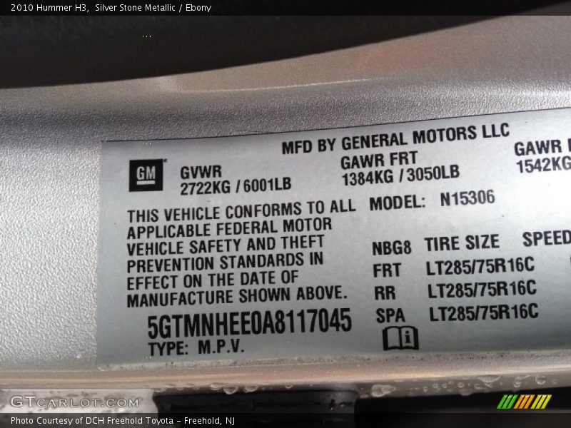 Silver Stone Metallic / Ebony 2010 Hummer H3