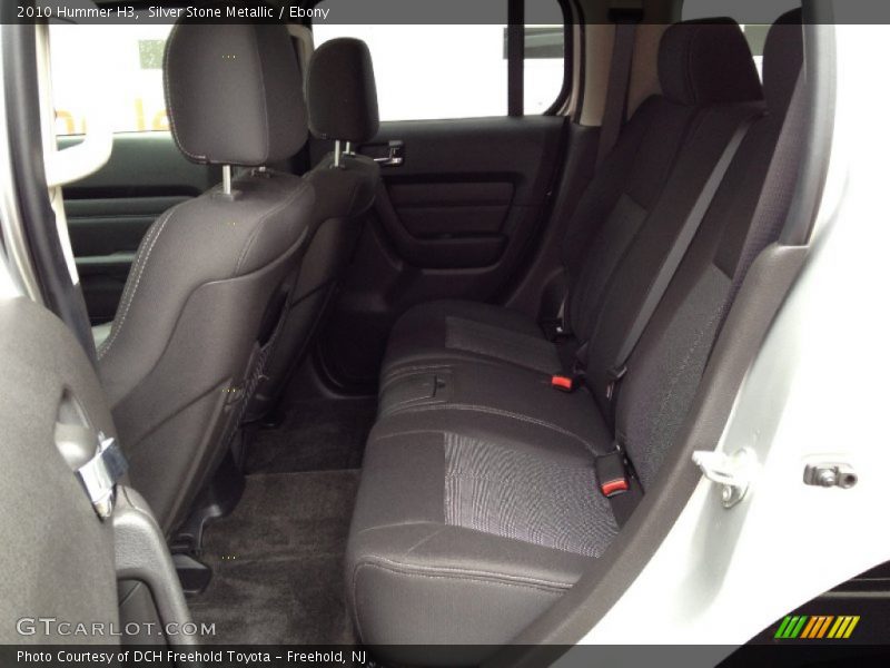  2010 H3  Ebony Interior