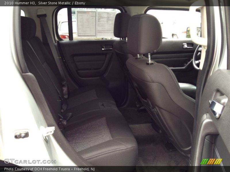 Silver Stone Metallic / Ebony 2010 Hummer H3