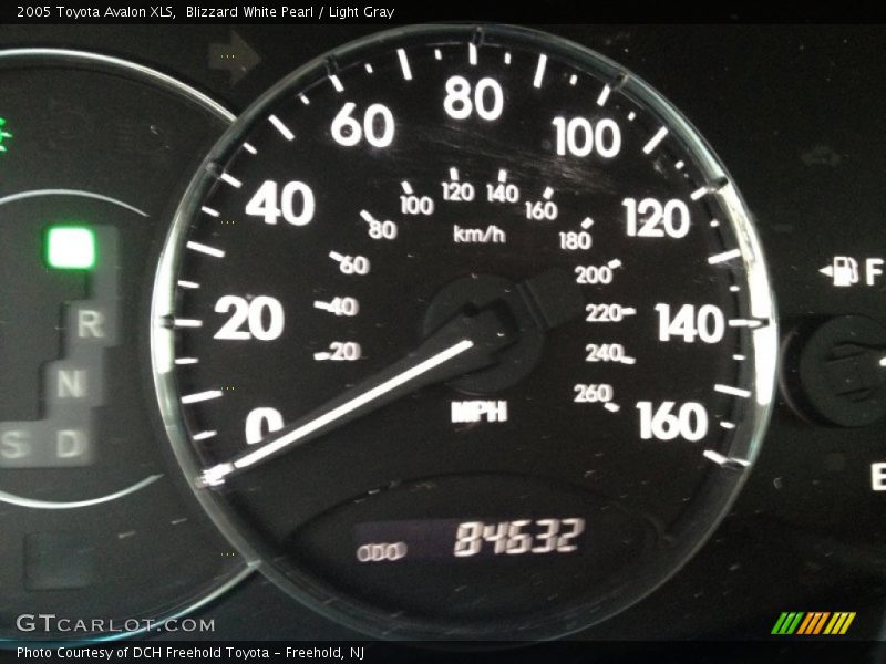 Blizzard White Pearl / Light Gray 2005 Toyota Avalon XLS