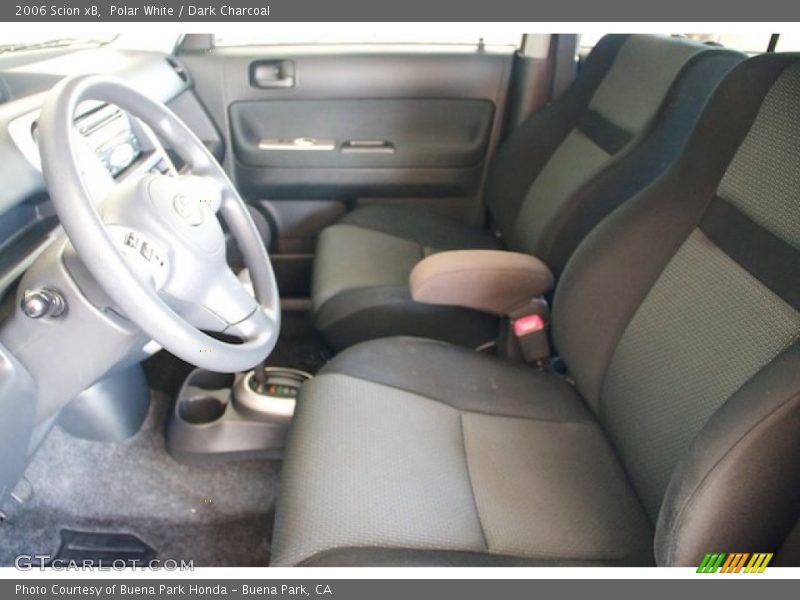 Polar White / Dark Charcoal 2006 Scion xB