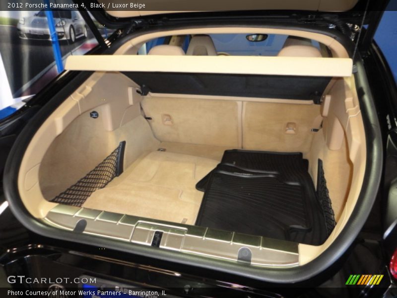 Black / Luxor Beige 2012 Porsche Panamera 4