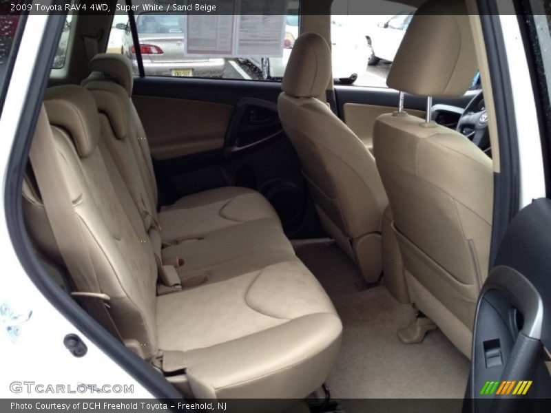 Super White / Sand Beige 2009 Toyota RAV4 4WD