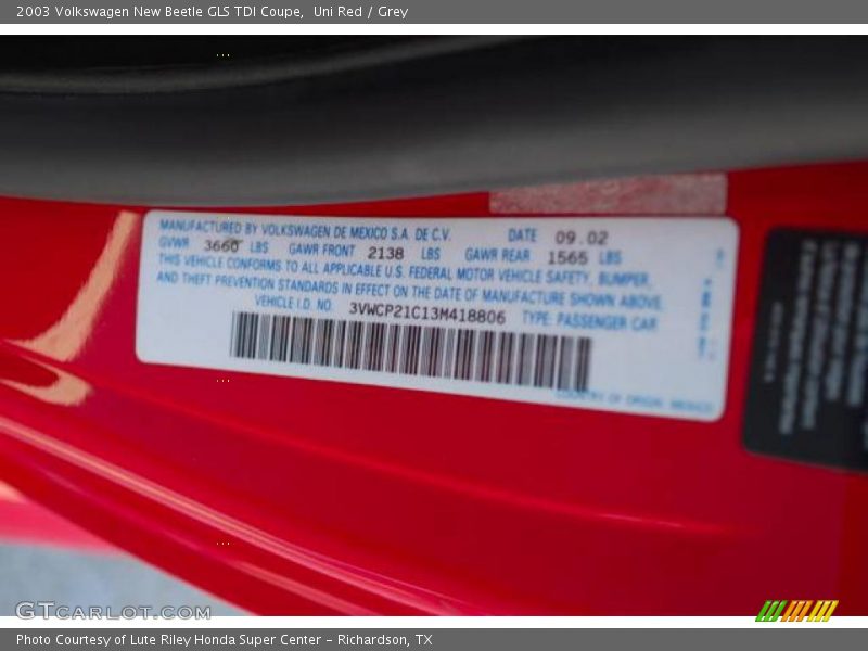 Uni Red / Grey 2003 Volkswagen New Beetle GLS TDI Coupe