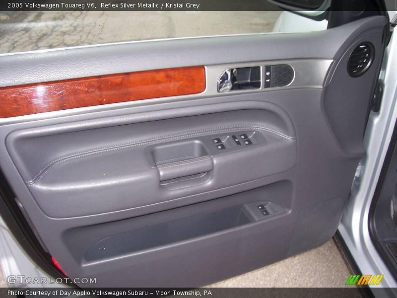 Reflex Silver Metallic / Kristal Grey 2005 Volkswagen Touareg V6