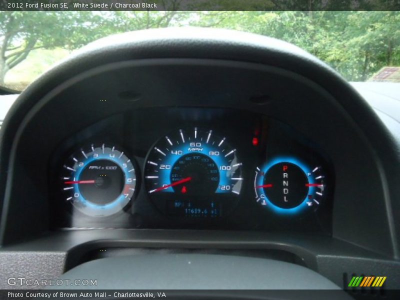 White Suede / Charcoal Black 2012 Ford Fusion SE