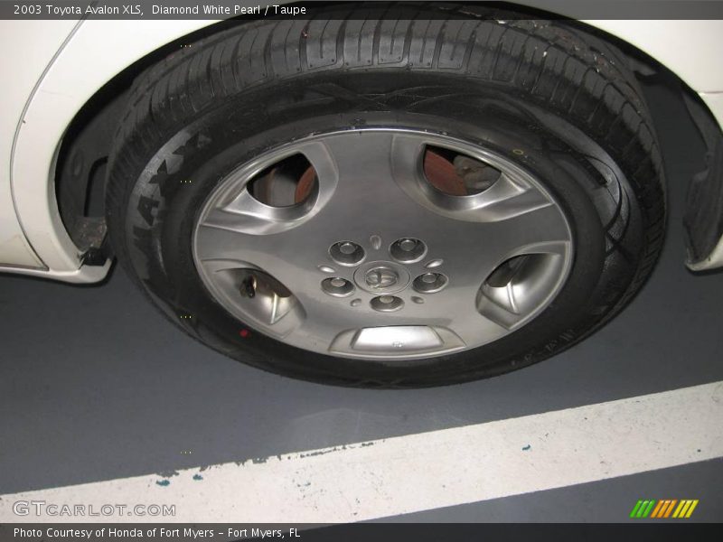 Diamond White Pearl / Taupe 2003 Toyota Avalon XLS