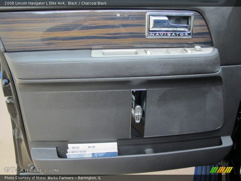 Black / Charcoal Black 2008 Lincoln Navigator L Elite 4x4