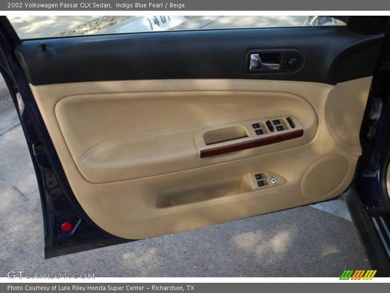 Indigo Blue Pearl / Beige 2002 Volkswagen Passat GLX Sedan