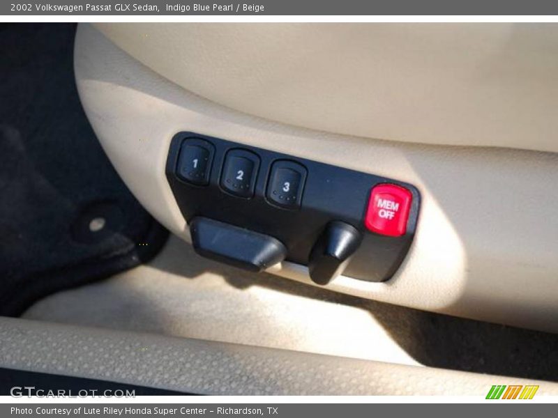 Indigo Blue Pearl / Beige 2002 Volkswagen Passat GLX Sedan