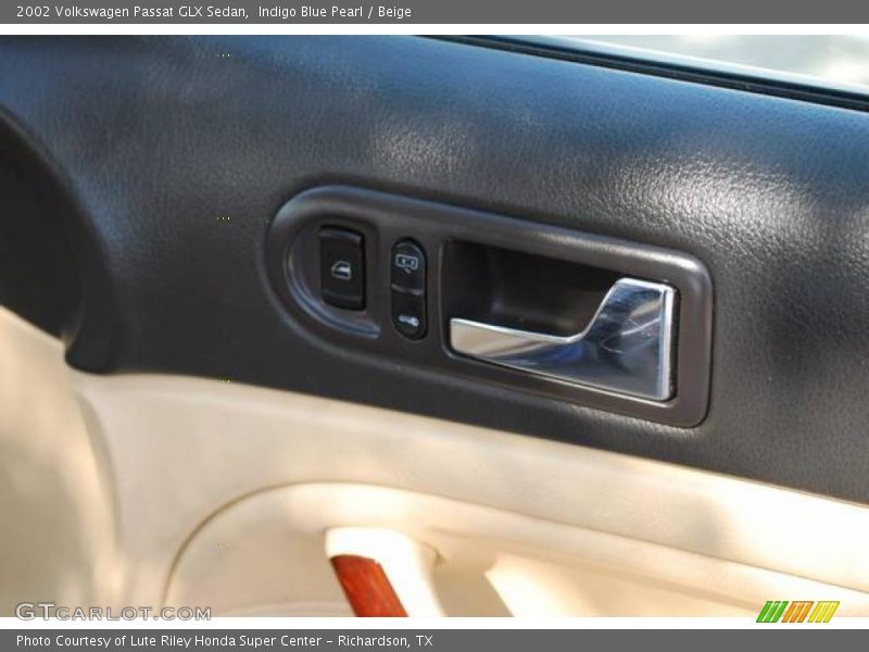 Indigo Blue Pearl / Beige 2002 Volkswagen Passat GLX Sedan