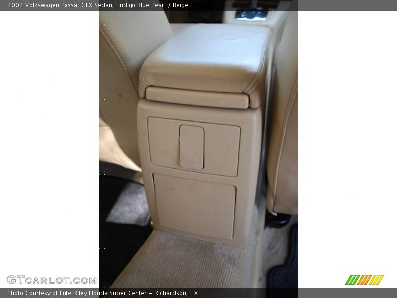 Indigo Blue Pearl / Beige 2002 Volkswagen Passat GLX Sedan