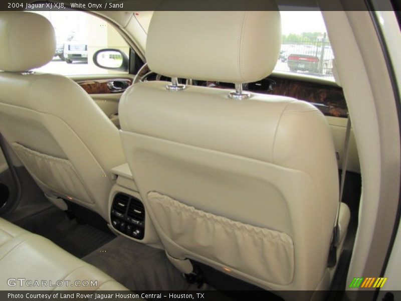 White Onyx / Sand 2004 Jaguar XJ XJ8