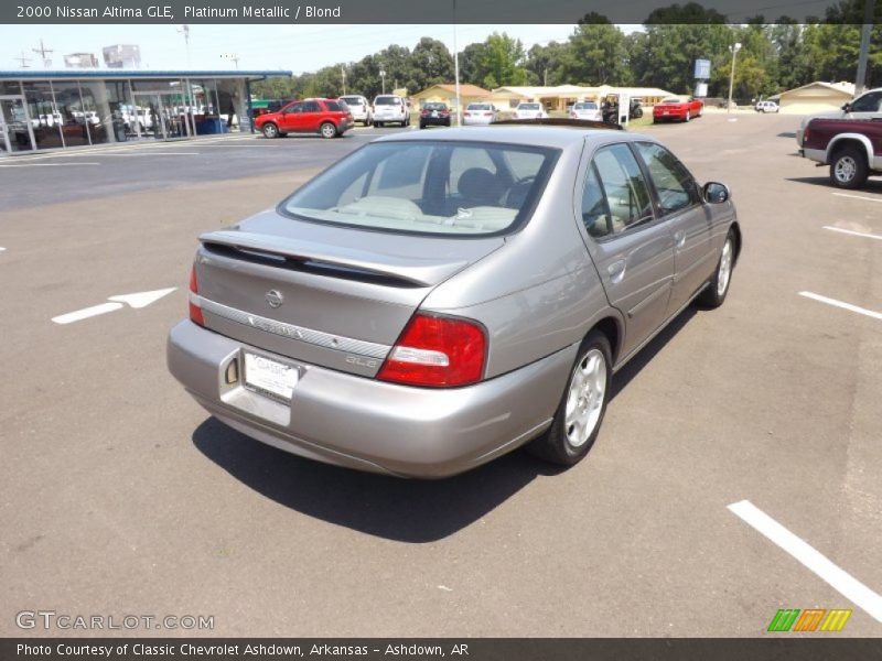 Platinum Metallic / Blond 2000 Nissan Altima GLE
