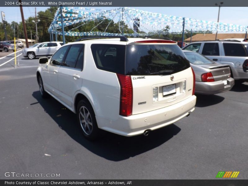 White Diamond Pearl / Light Neutral 2004 Cadillac SRX V8