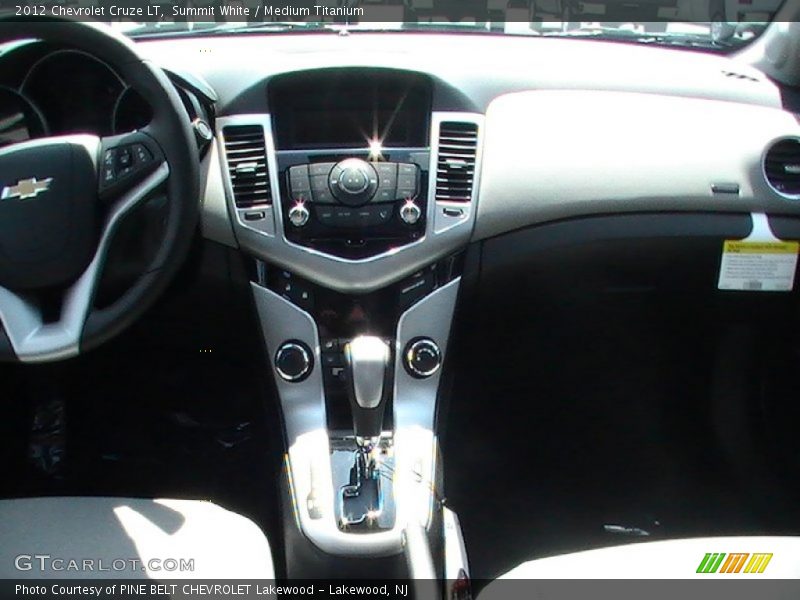 Summit White / Medium Titanium 2012 Chevrolet Cruze LT