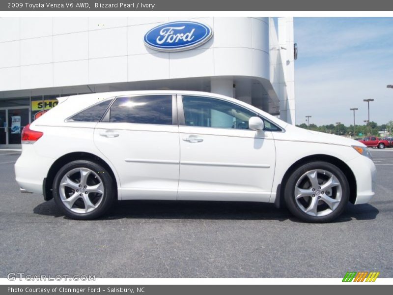 Blizzard Pearl / Ivory 2009 Toyota Venza V6 AWD