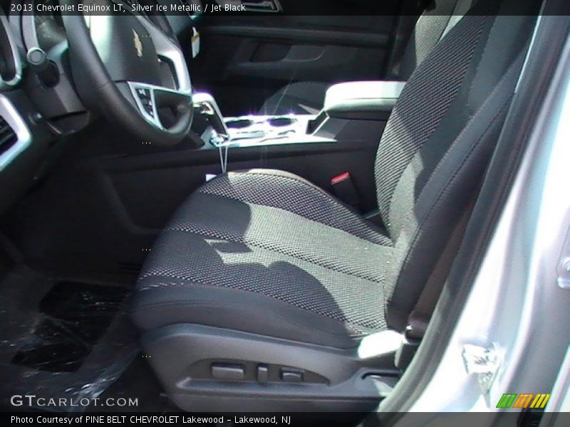 Silver Ice Metallic / Jet Black 2013 Chevrolet Equinox LT
