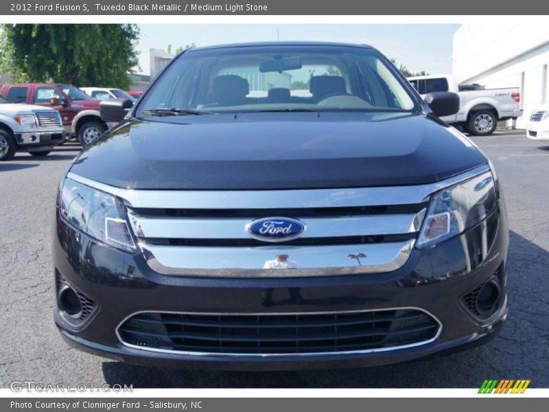 Tuxedo Black Metallic / Medium Light Stone 2012 Ford Fusion S