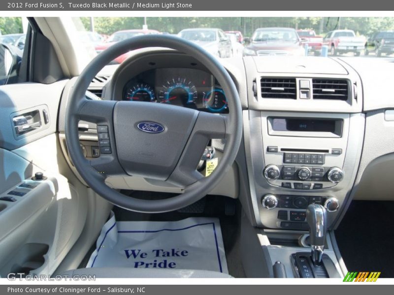 Tuxedo Black Metallic / Medium Light Stone 2012 Ford Fusion S