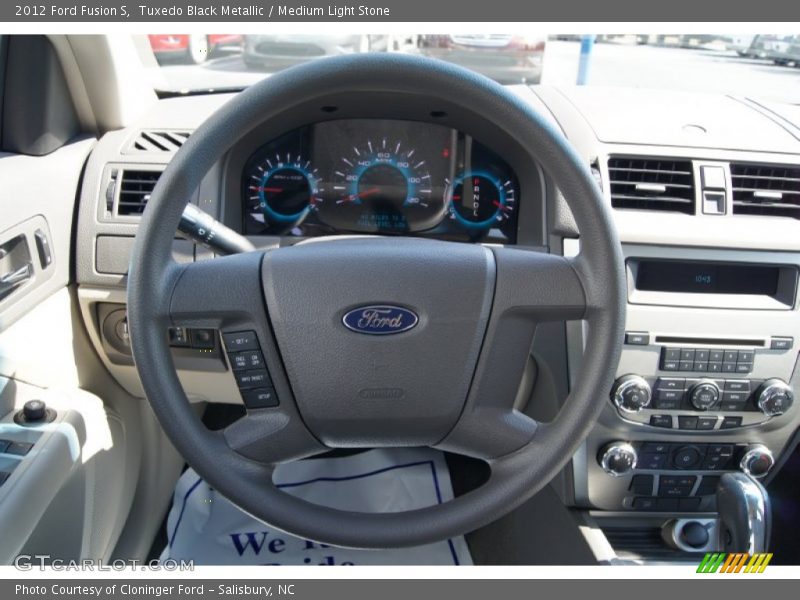 Tuxedo Black Metallic / Medium Light Stone 2012 Ford Fusion S