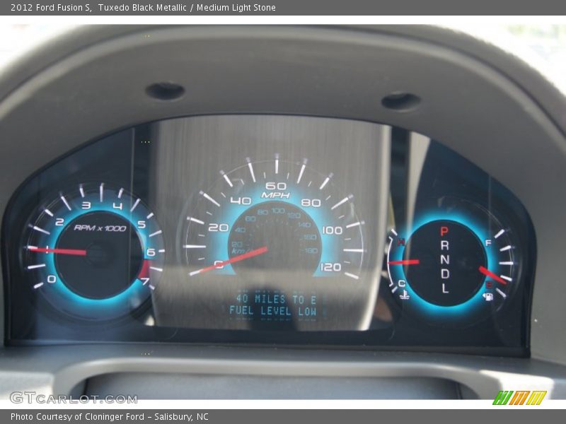Tuxedo Black Metallic / Medium Light Stone 2012 Ford Fusion S