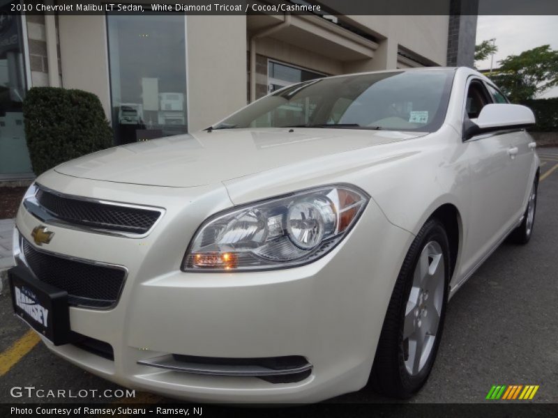 White Diamond Tricoat / Cocoa/Cashmere 2010 Chevrolet Malibu LT Sedan